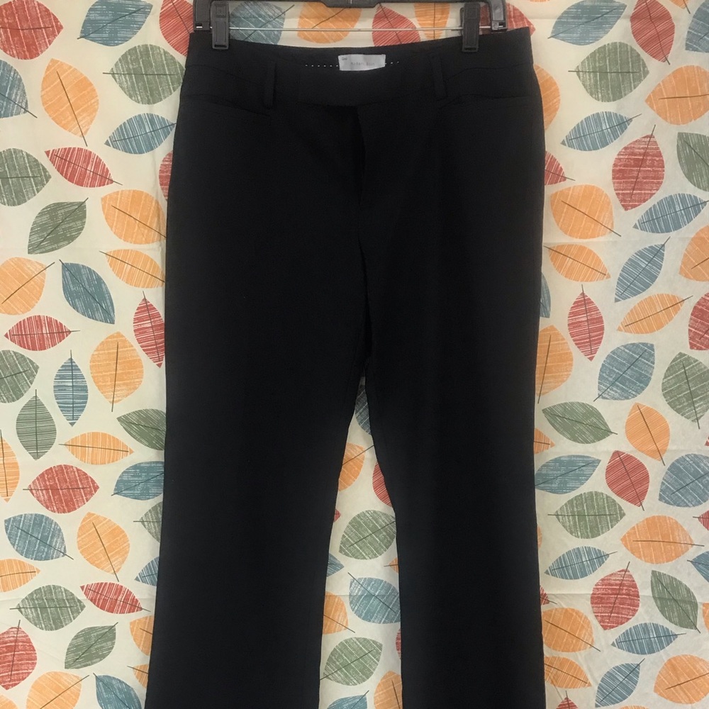 Gap Modern Fit Navy EUC sz 6L